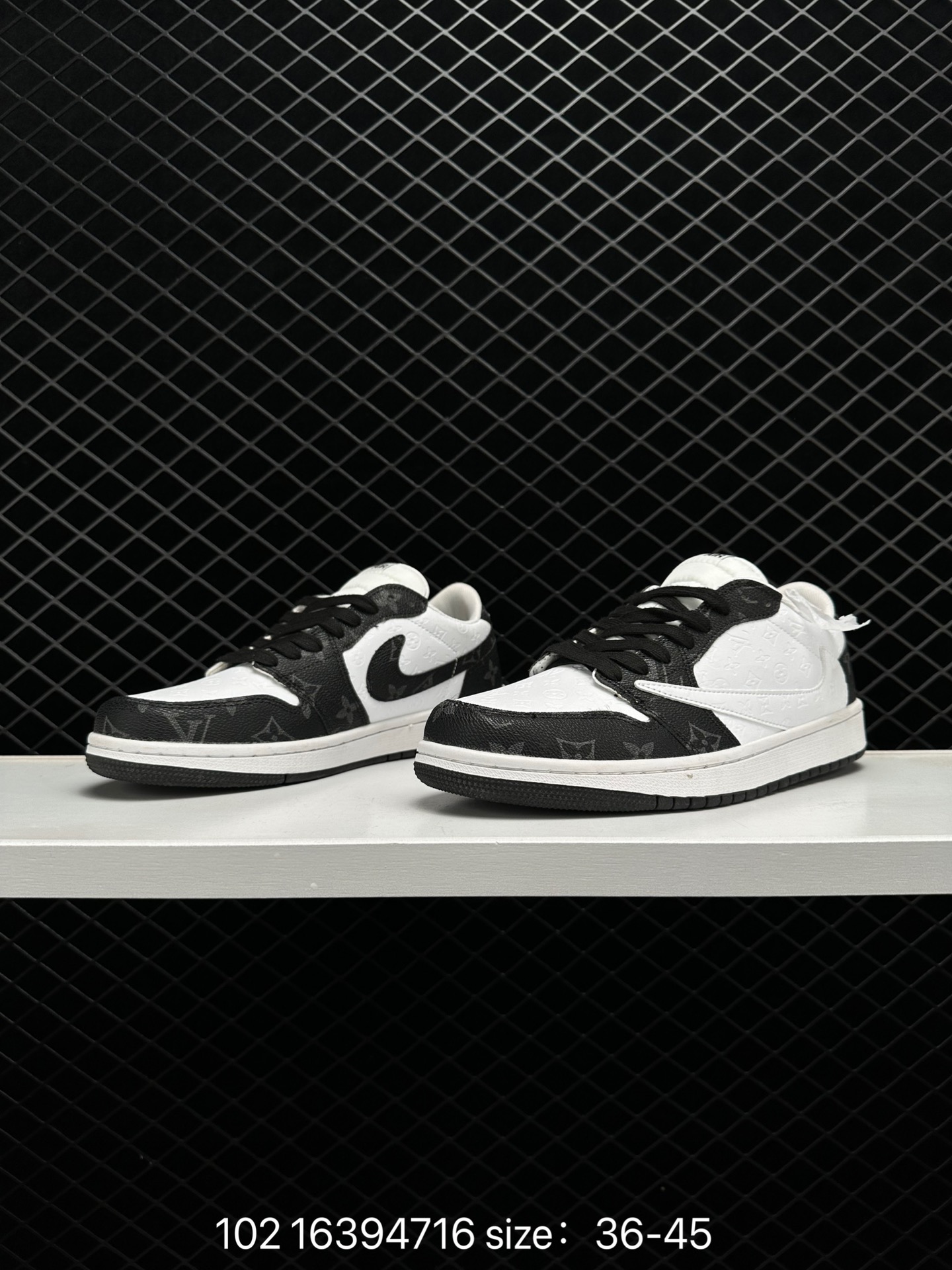 Travis Scott x Air Jordan 1 